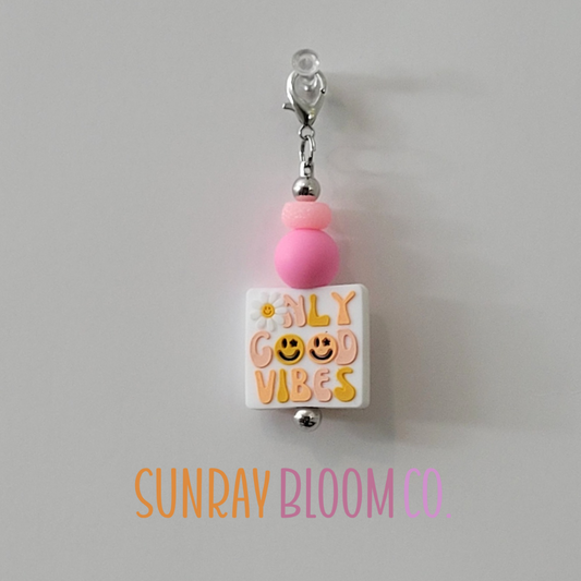 Good Vibes Only Beaded Bar Clip