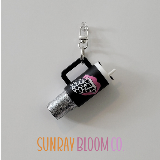 Kiss Me Leopard Glitter Hotel Keychain